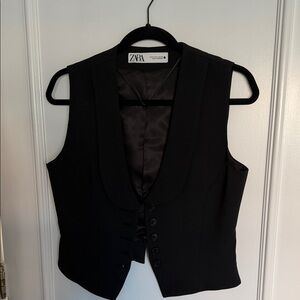 Zara Elegant Black Sleeveless Vest